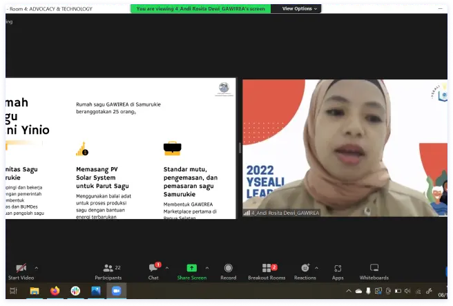 foto-peserta-sedang-melakukan-presentasi-daring
