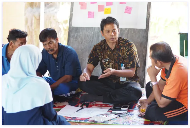 foto-salah-seorang-peserta-sedang-menyampaikan-pendapat-saat-fgd-2